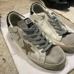 Golden Goose Superstar trainers